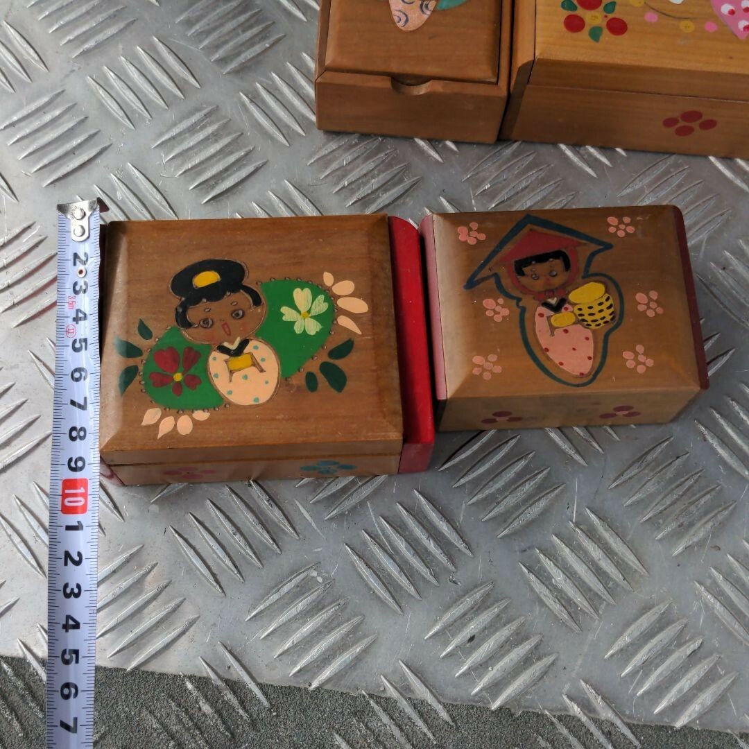昭和レトロ 木製 小箱 小物入 宝箱 ボックス/和風 女の子ミラー 昭和レトロ 木製 小箱 小物入 宝箱 ボックス/和風 女の子ミラー