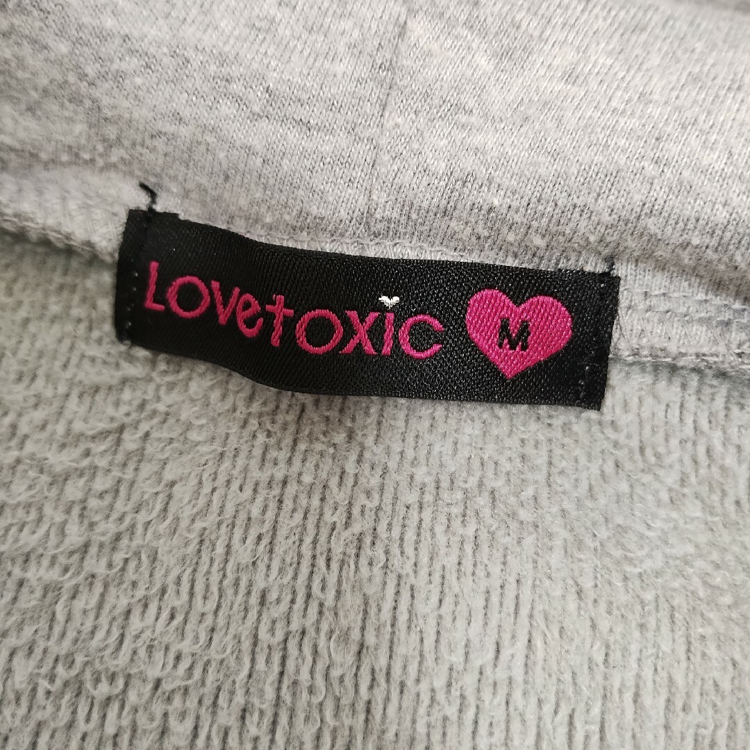 lovetoxic(ラブトキシック)のラブトキシック　150㌢　パーカー キッズ/ベビー/マタニティのキッズ服女の子用(90cm~)(ジャケット/上着)の商品写真