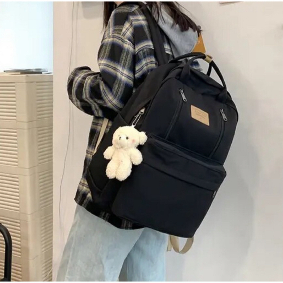 リュック ポケット付き クマさん バックパック 通学 通勤 韓国 ブラック レディースのバッグ(リュック/バックパック)の商品写真