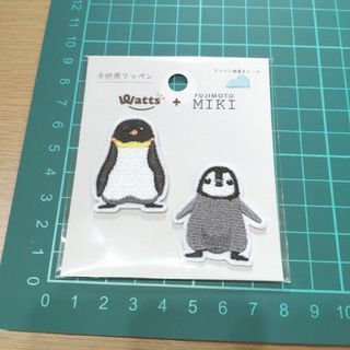 【新品】ワッペン　ペンギン2個入　コウテイペンギン　水族館(各種パーツ)