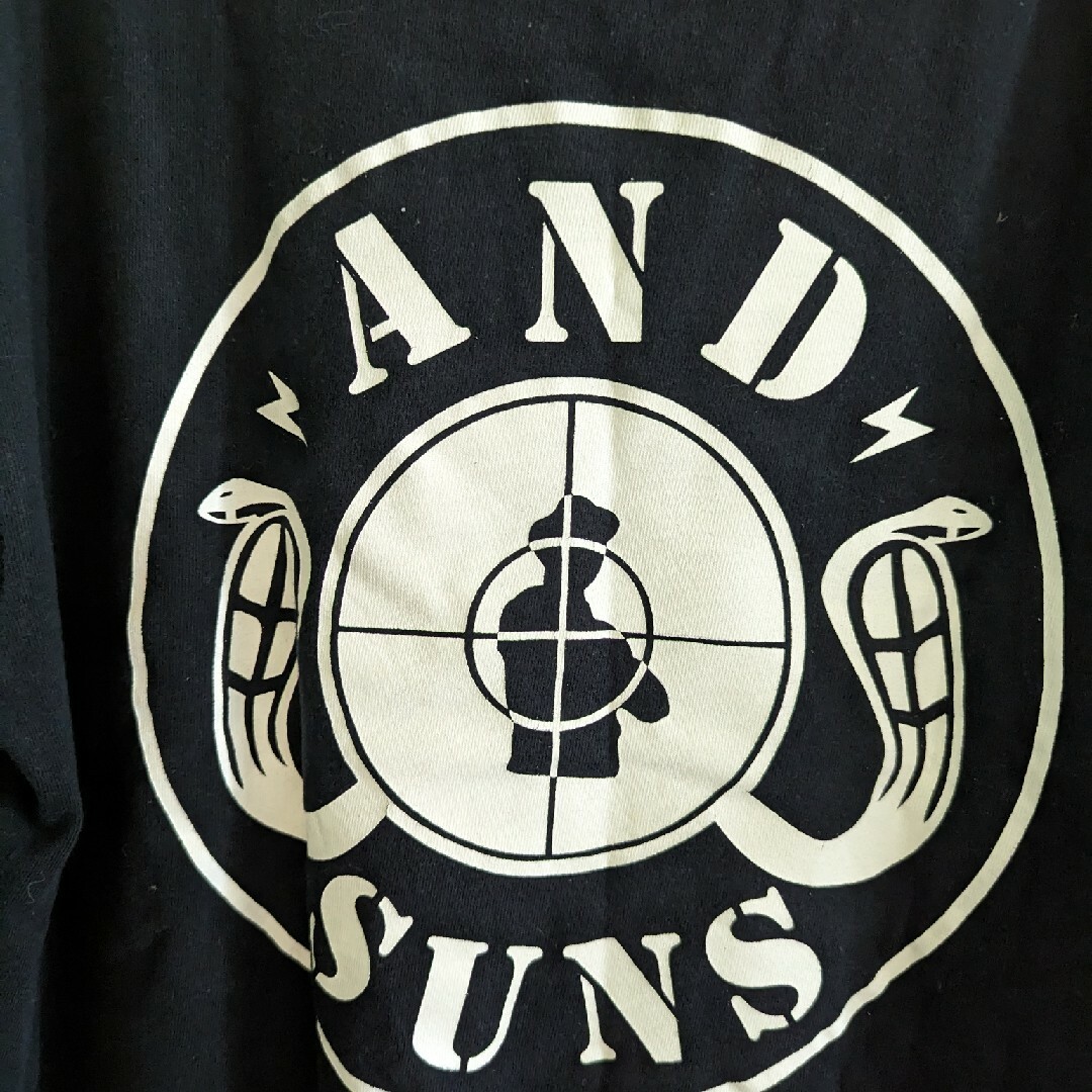 ANDSUNS(アンドサンズ)のAND SUNS＊アンドサンズ＊フォトプリントTシャツ＊ブラックM メンズのトップス(Tシャツ/カットソー(半袖/袖なし))の商品写真