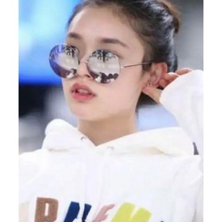 Supreme(パーカー)のフリマアイテム一覧 Supreme(パーカー)のフリマアイテム一覧