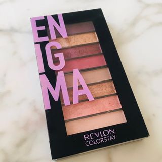 レブロン(REVLON)のレブロン カラーステイ ルックス ブック パレット 920 エニグマENIGMA(アイシャドウ)