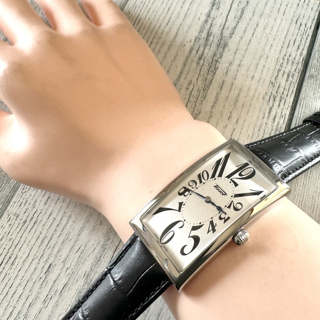 TISSOT(ティソ)の【美品】TISSOT ティソ 腕時計 バナナウォッチ シルバー メンズの時計(腕時計(アナログ))の商品写真