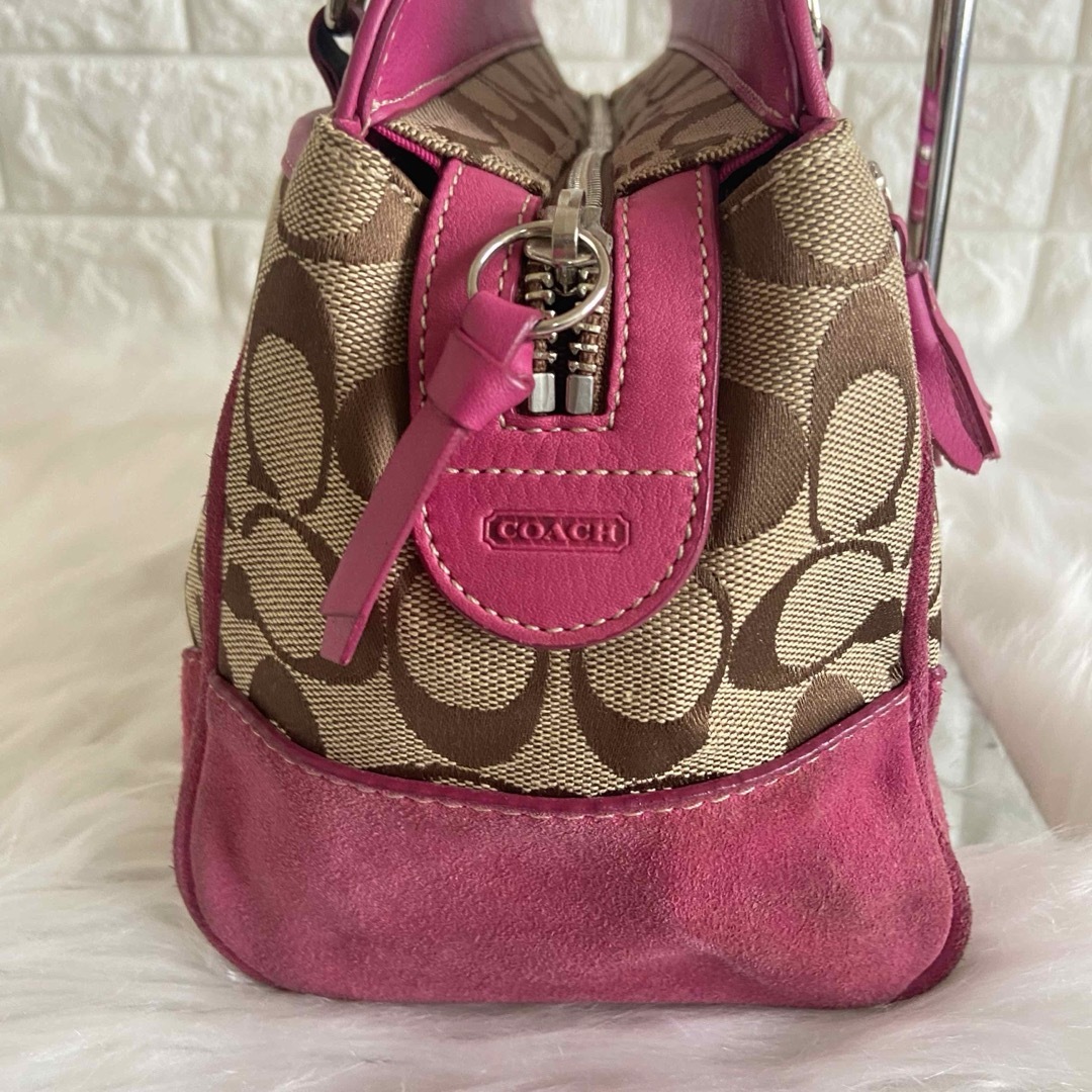 COACH(コーチ)のCOACHコーチ　シグネチャー　キャンパス　ピンク　ハンドバック レディースのバッグ(ハンドバッグ)の商品写真