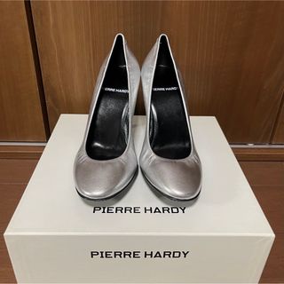 ピエールアルディ(PIERRE HARDY)の【新品未使用】PIERRE HARDY  ヒール パンプス(ハイヒール/パンプス)