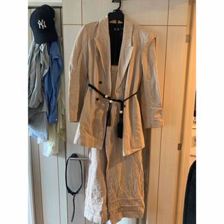 新品 未使用 タグ付き ZARA リネンブレンドクロップドジャケット