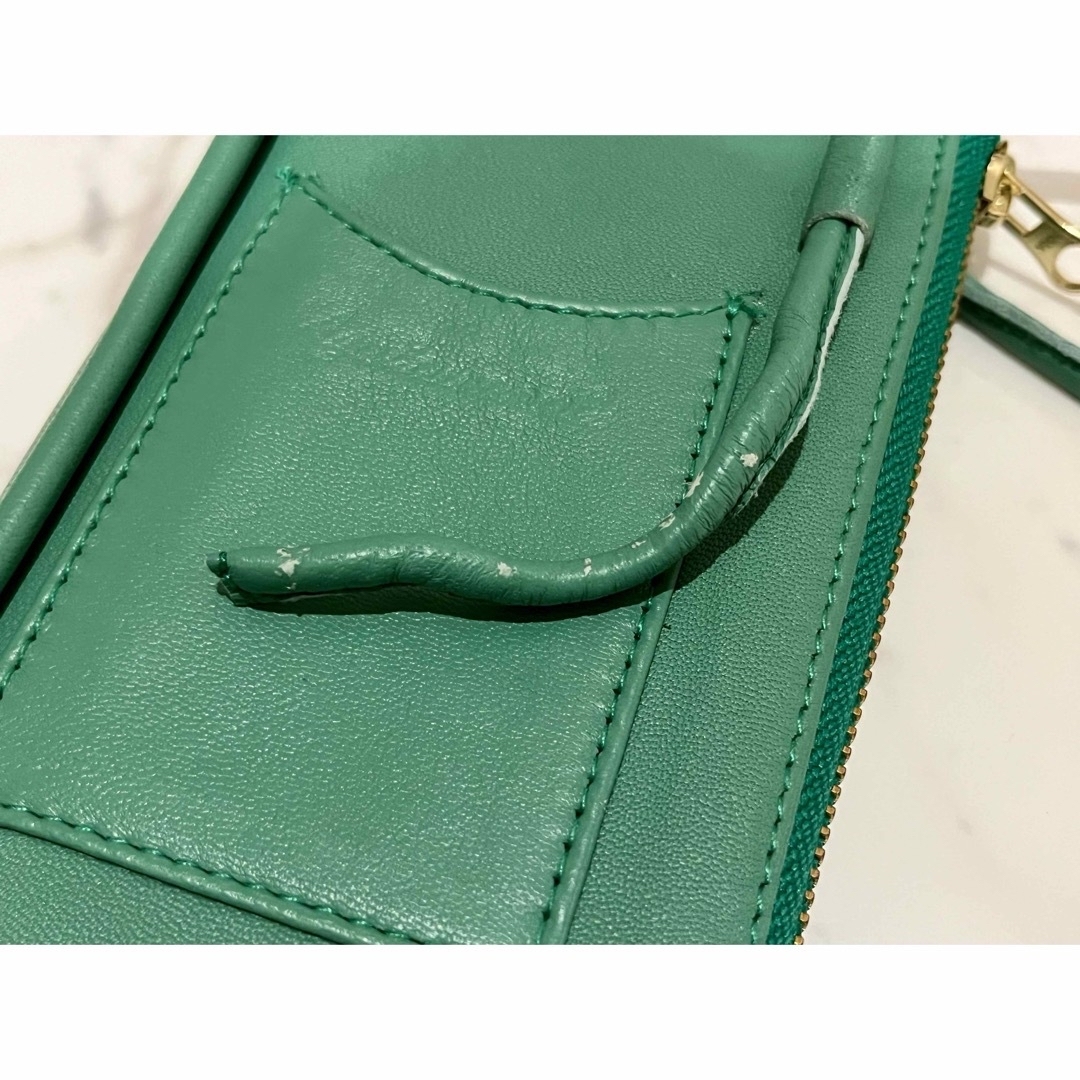 【美品】ayakawasaki   phone wallet グリーン レディースのファッション小物(財布)の商品写真