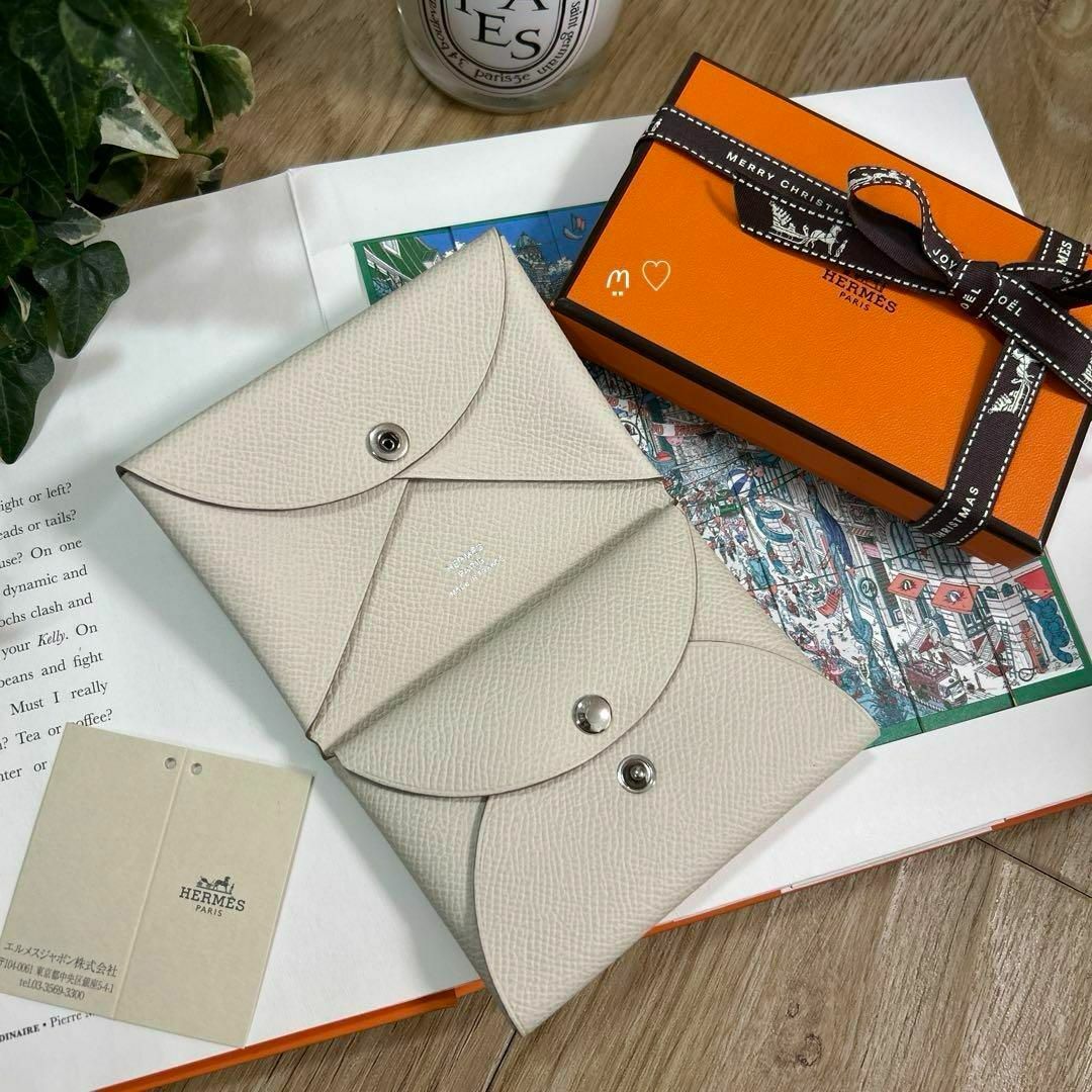 Hermes(エルメス)の新品　HERMES　エルメス　カルヴィデュオ　ナタ　ミニ財布　コインカードケース レディースのファッション小物(コインケース)の商品写真