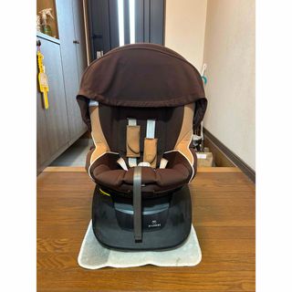 エールベベ(AILEBEBE)のチャイルドシートAILEBEBE 新生児〜4歳(自動車用チャイルドシート本体)