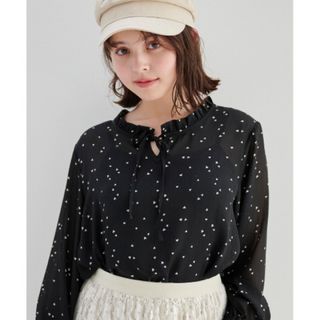 マジェスティックレゴン(MAJESTIC LEGON)のMAJESTICLEGON♡シフォン　ブラウス　ハート Mサイズ　トップス(シャツ/ブラウス(長袖/七分))