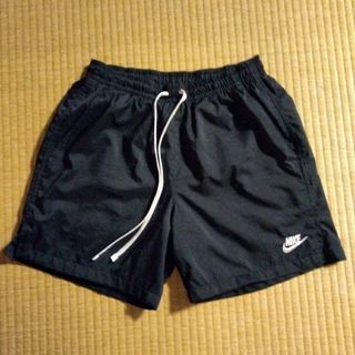 ナイキ(NIKE)のNIKE ナイキ　ハーフパンツ ショートパンツ　M(ショートパンツ)