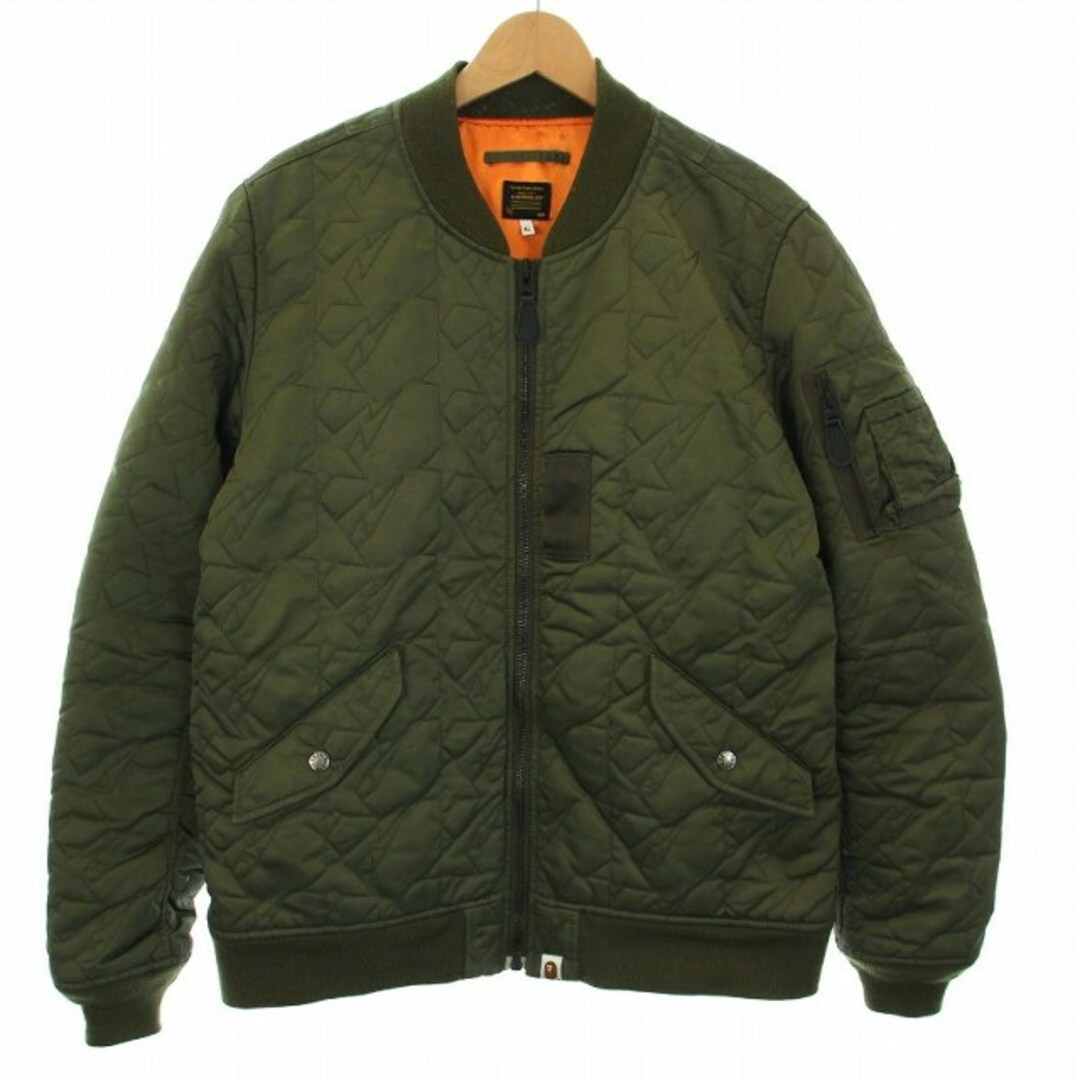 A BATHING APE(アベイシングエイプ)のA BATHING APE STA QUILTING BOMBER JACKET メンズのジャケット/アウター(ブルゾン)の商品写真