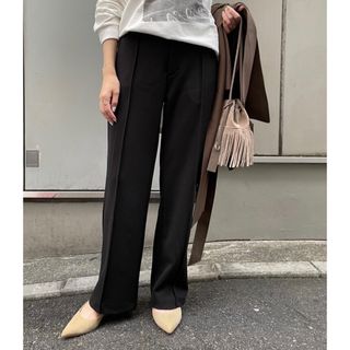 ユナイテッドアローズ(UNITED ARROWS)のラウンジドレス❤️センタープレスパンツ(カジュアルパンツ)