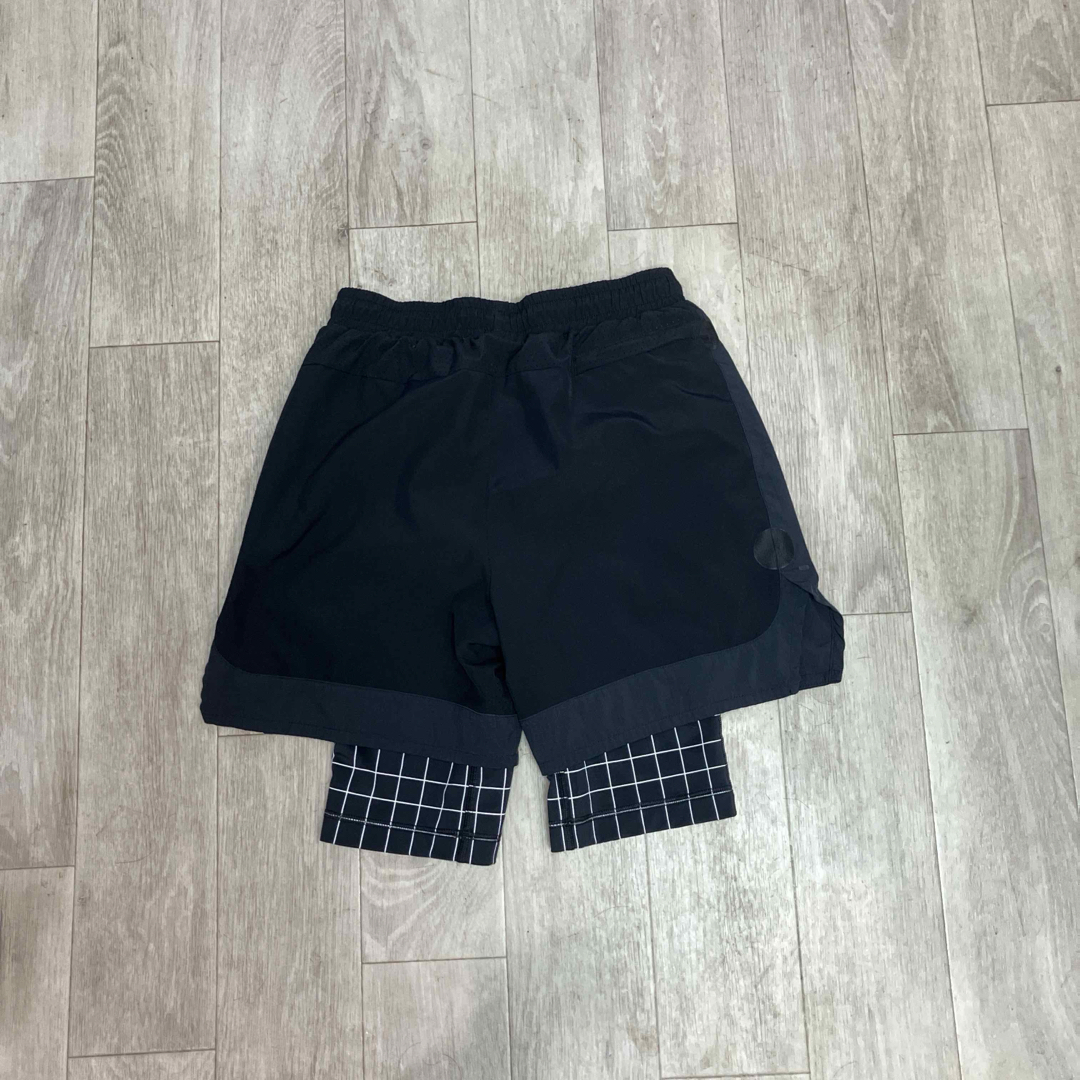 OFF-WHITE(オフホワイト)のOFF-WHITE Nike  Shorts Grid オフホワイト ナイキ メンズのパンツ(ショートパンツ)の商品写真