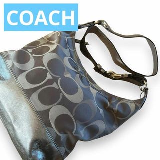 コーチ(COACH)の美品　COACH　シルバー×シグネチャー　ショルダーバッグ　17678　A4可(ショルダーバッグ)