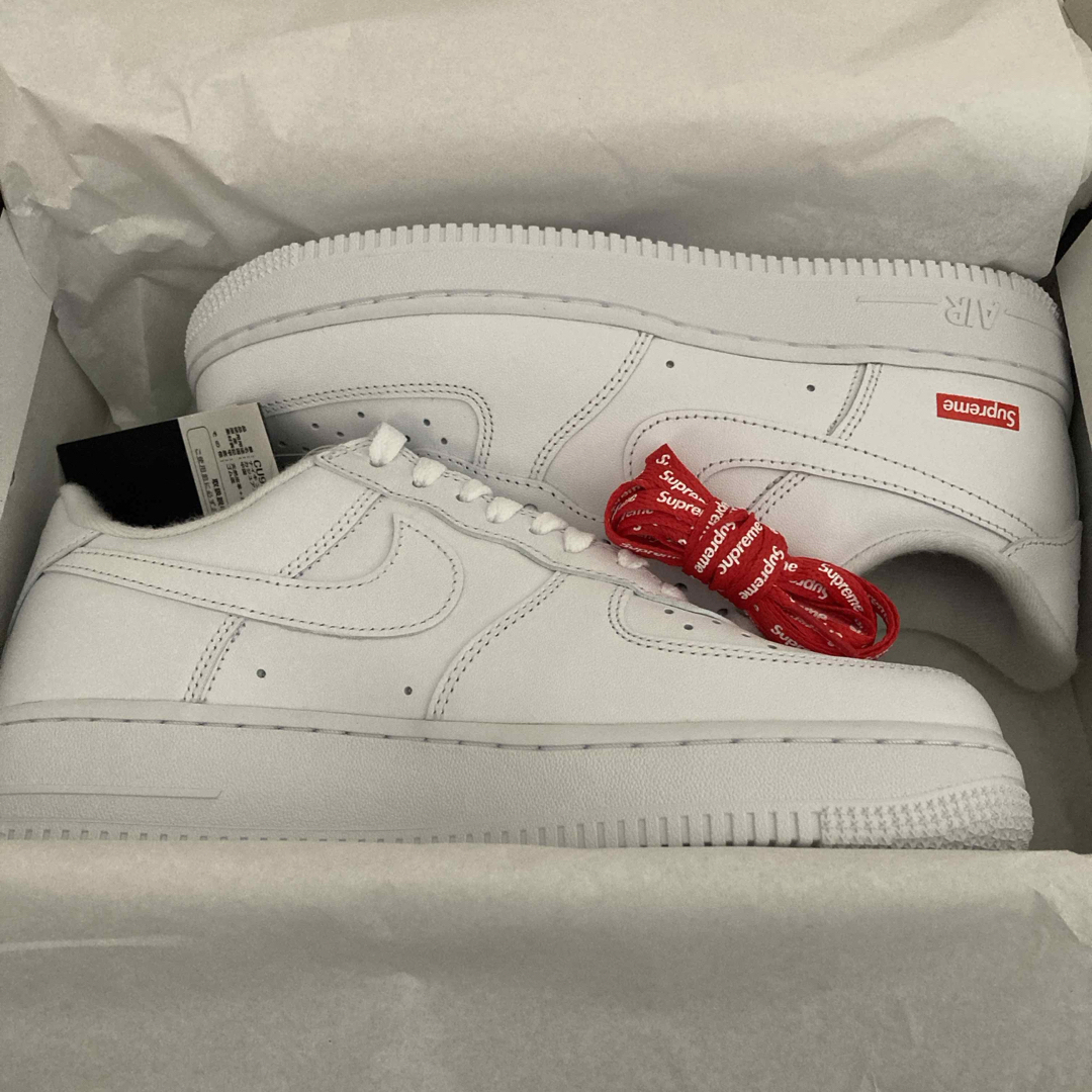 Supreme(シュプリーム)のSupreme NIKE Air Force 1 Low WHITE 25.5 メンズの靴/シューズ(スニーカー)の商品写真