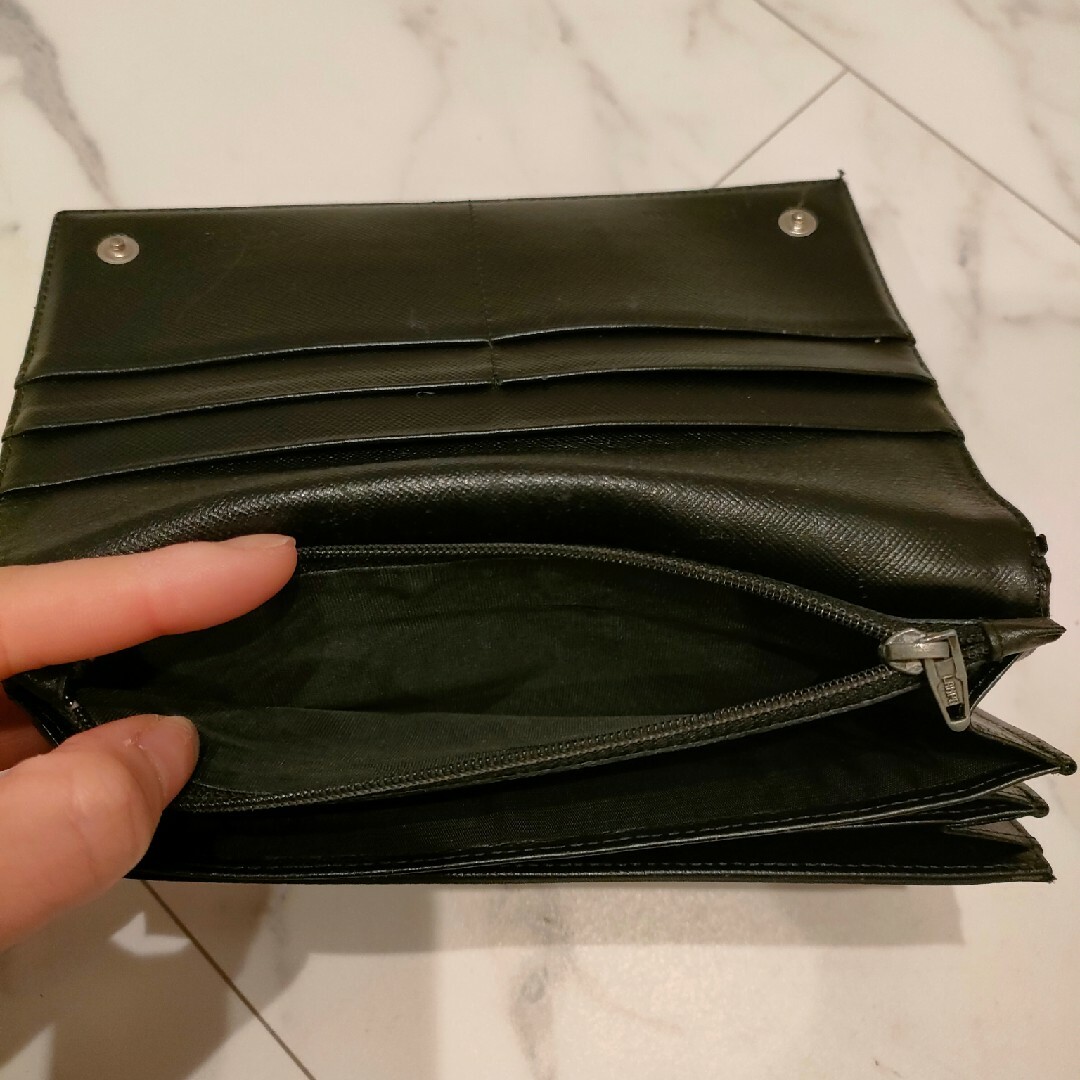 PRADA(プラダ)のプラダ PRADA 長財布 黒 財布  メンズ レディース 小物 レディースのファッション小物(財布)の商品写真