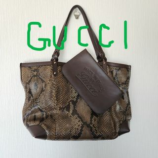 グッチ(Gucci)の50万越え　極美品/大容量 GUCCI グッチ パイソン トートバッグ ショルダ(トートバッグ)