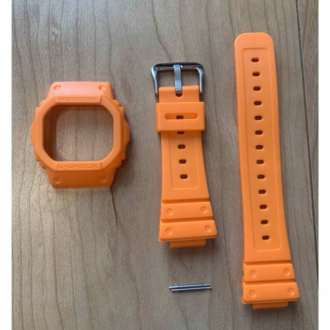 DW-5600系ベルベゼ　ベゼル　ベルト　バンド　オレンジ　橙　ELスピード メンズの時計(ラバーベルト)の商品写真