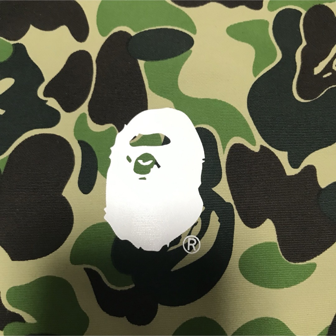 A BATHING APE(アベイシングエイプ)のアベイシングエイプ　fcrb サルカモパーカー メンズのジャケット/アウター(マウンテンパーカー)の商品写真