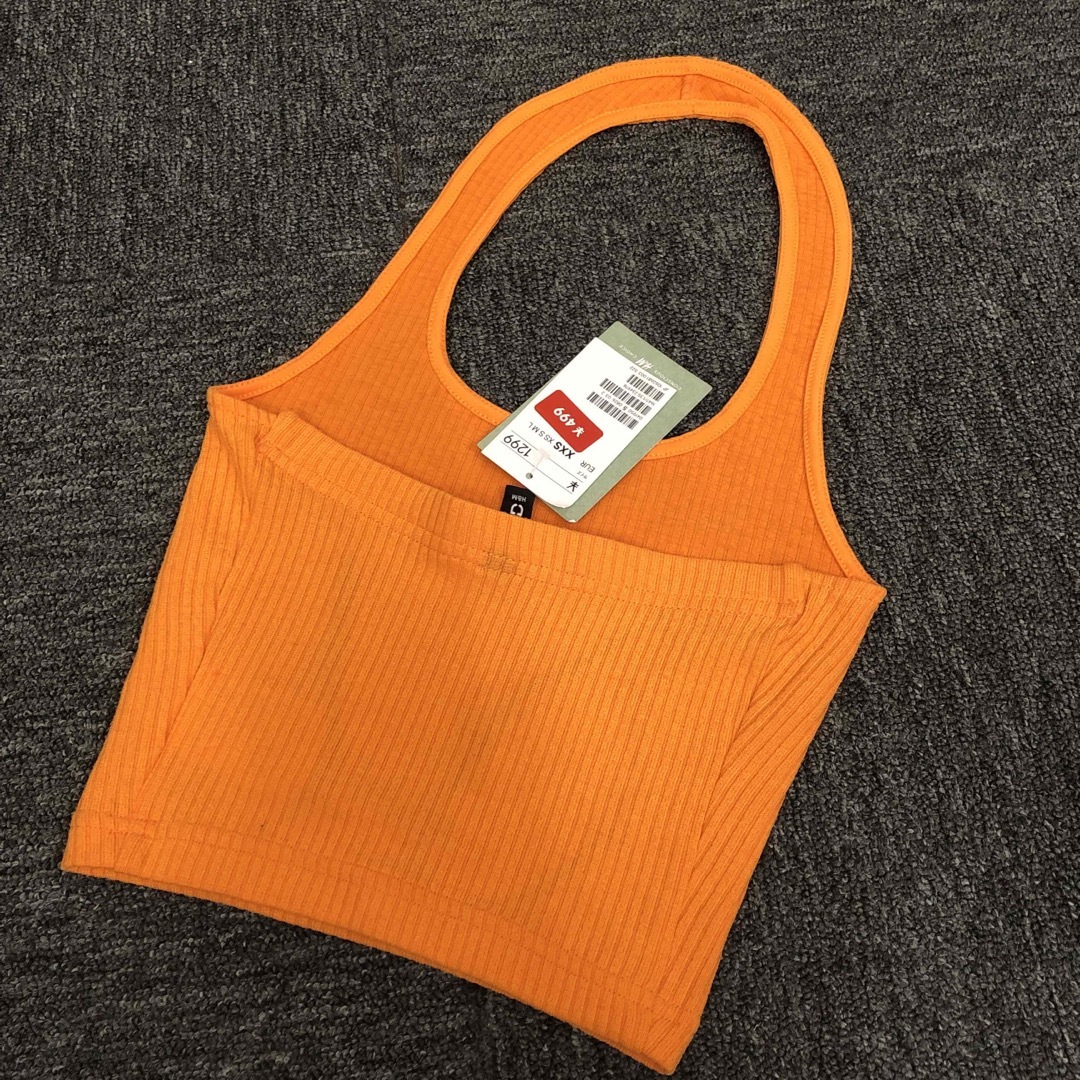 H&M(エイチアンドエム)の即決 新品 タグ付き H&M リブニット ホルターネックトップス レディースのトップス(その他)の商品写真