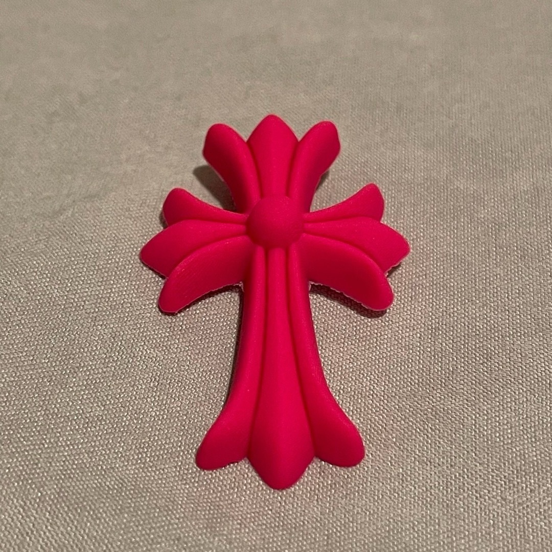 シリコンネックレス　クロス ネックレス 十字架 ラバー シリコン ピンク メンズのアクセサリー(ネックレス)の商品写真