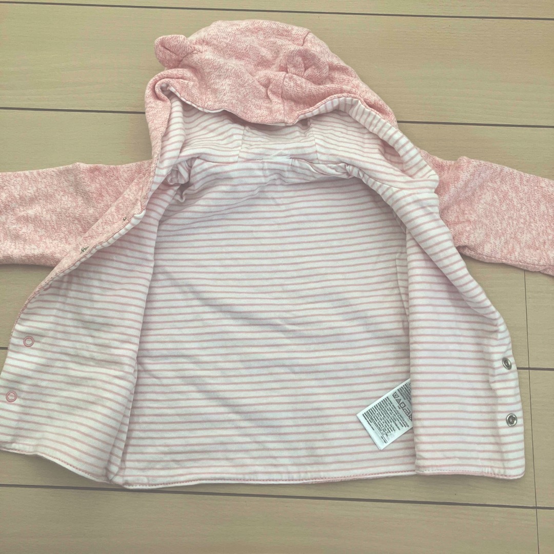 babyGAP(ベビーギャップ)のベビーギャップ　パーカー キッズ/ベビー/マタニティのベビー服(~85cm)(ジャケット/コート)の商品写真