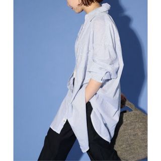 スピックアンドスパン(Spick & Span)のSpick & Span ボイルストライプロングルーズシャツ ブルー(シャツ/ブラウス(長袖/七分))