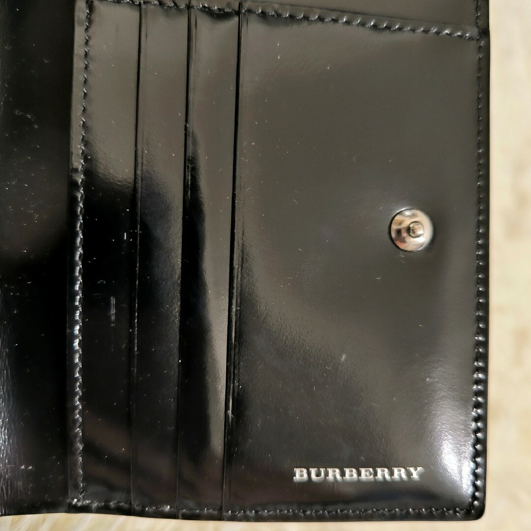 【極美品】BURBERRY バーバリー ノバチェック ウォレット二つ折り 財布