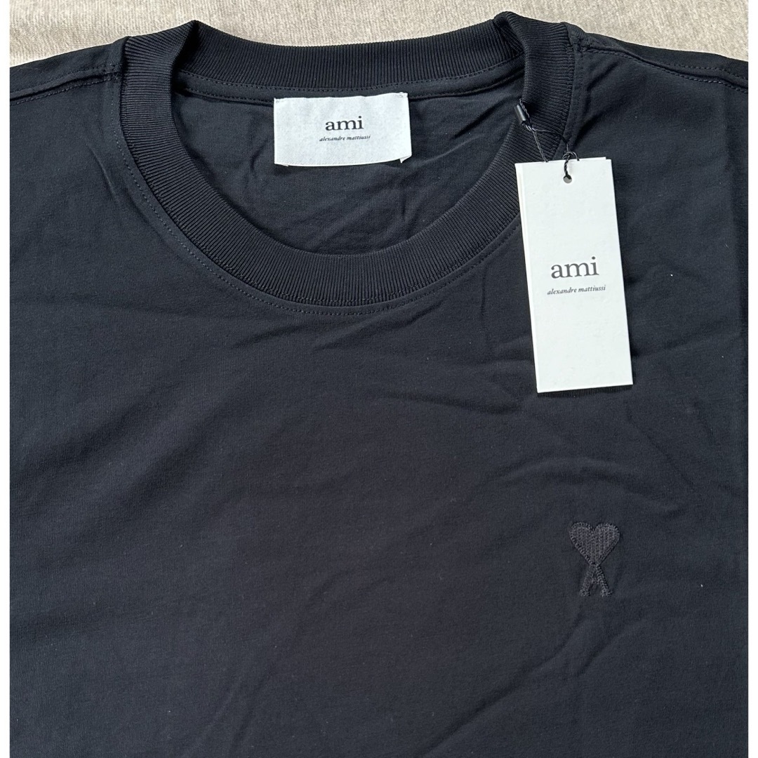 Maison Martin Margiela(マルタンマルジェラ)の黒XXL新品 AMI Paris アミ グラフィック Tシャツ オールブラック メンズのトップス(Tシャツ/カットソー(半袖/袖なし))の商品写真
