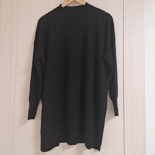 ユニクロ(UNIQLO)のUNIQLO　セーター　チュニック　XＬサイズ　黒色(ニット/セーター)