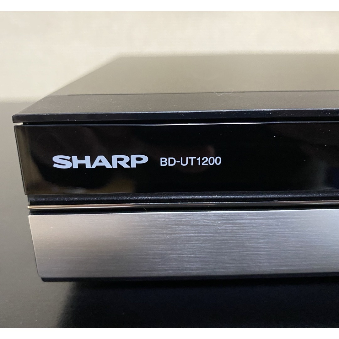 SHARP(シャープ)のSHARP 4K対応ブルーレイレコーダー　BD-UT1200 1TB スマホ/家電/カメラのテレビ/映像機器(ブルーレイレコーダー)の商品写真