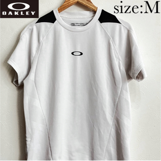 オークリー(Oakley)の【複数割】オークリー OAKLEY トレーニングTシャツ　半袖　白　Mサイズ(ウェア)