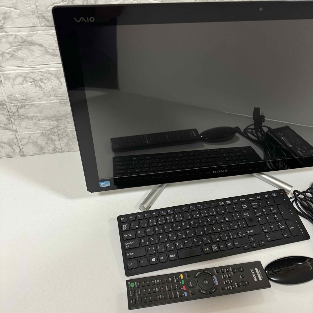 SONY(ソニー)のSONY ソニー　VAIO バイオ　SVL241B17N テレビ　タッチパネル スマホ/家電/カメラのPC/タブレット(デスクトップ型PC)の商品写真