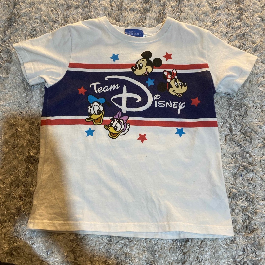 Disney(ディズニー)の⭐️358⭐︎様専用⭐️ディズニーランド　Tシャツ　キッズ　120 キッズ/ベビー/マタニティのキッズ服男の子用(90cm~)(Tシャツ/カットソー)の商品写真