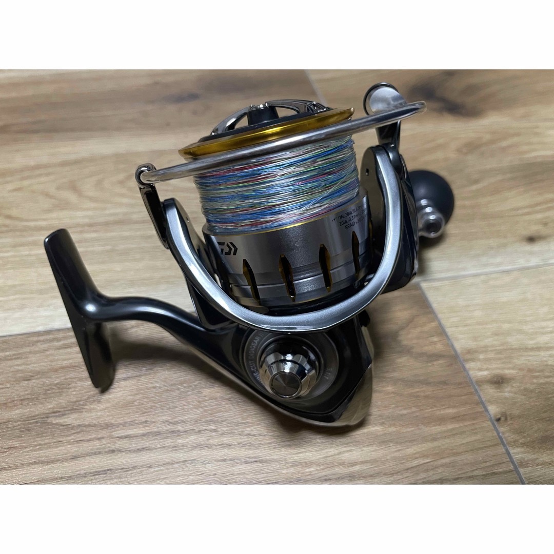 DAIWA(ダイワ)の【最終値下げ】ダイワ ブラスト LT6000D 2018年モデル スポーツ/アウトドアのフィッシング(リール)の商品写真