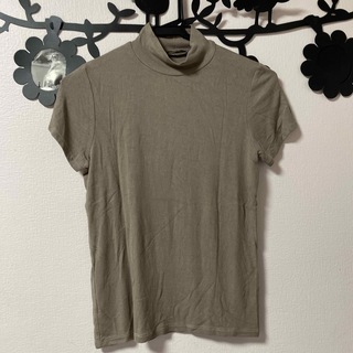 ザラ(ZARA)の未使用　ZARA ストレッチティシャツ(Tシャツ(半袖/袖なし))