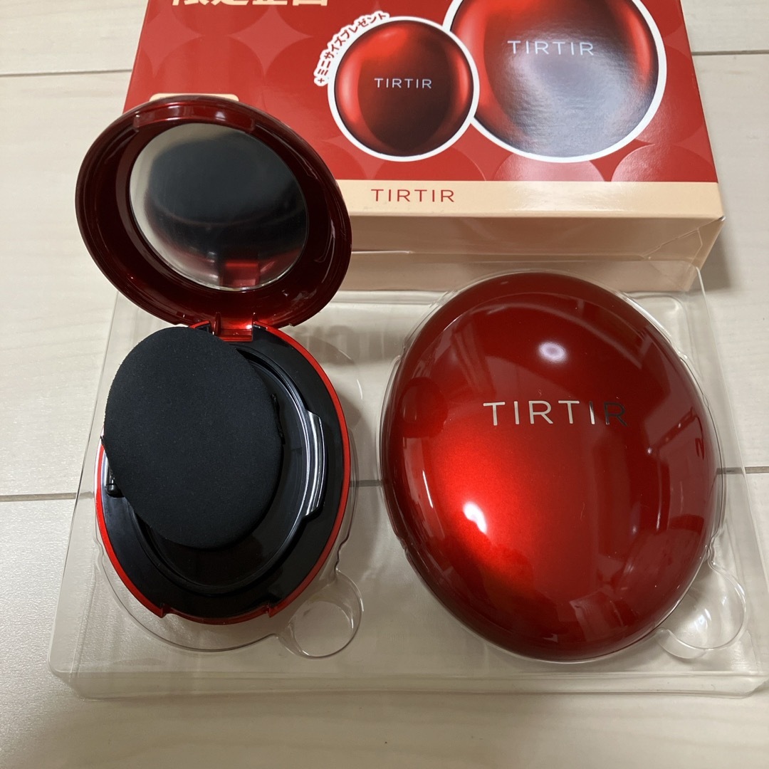 TIRTIR(ティルティル)のティルティル クッションファンデ レッド 23N 2個セット コスメ/美容のベースメイク/化粧品(ファンデーション)の商品写真