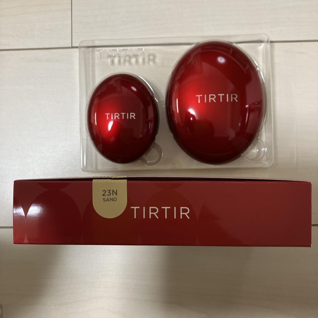 TIRTIR(ティルティル)のティルティル クッションファンデ レッド 23N 2個セット コスメ/美容のベースメイク/化粧品(ファンデーション)の商品写真