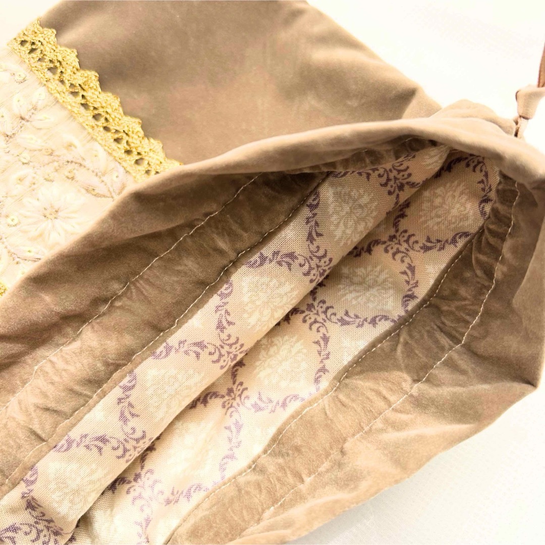 インド刺繍リボン　巾着ポーチ ハンドメイドのファッション小物(ポーチ)の商品写真