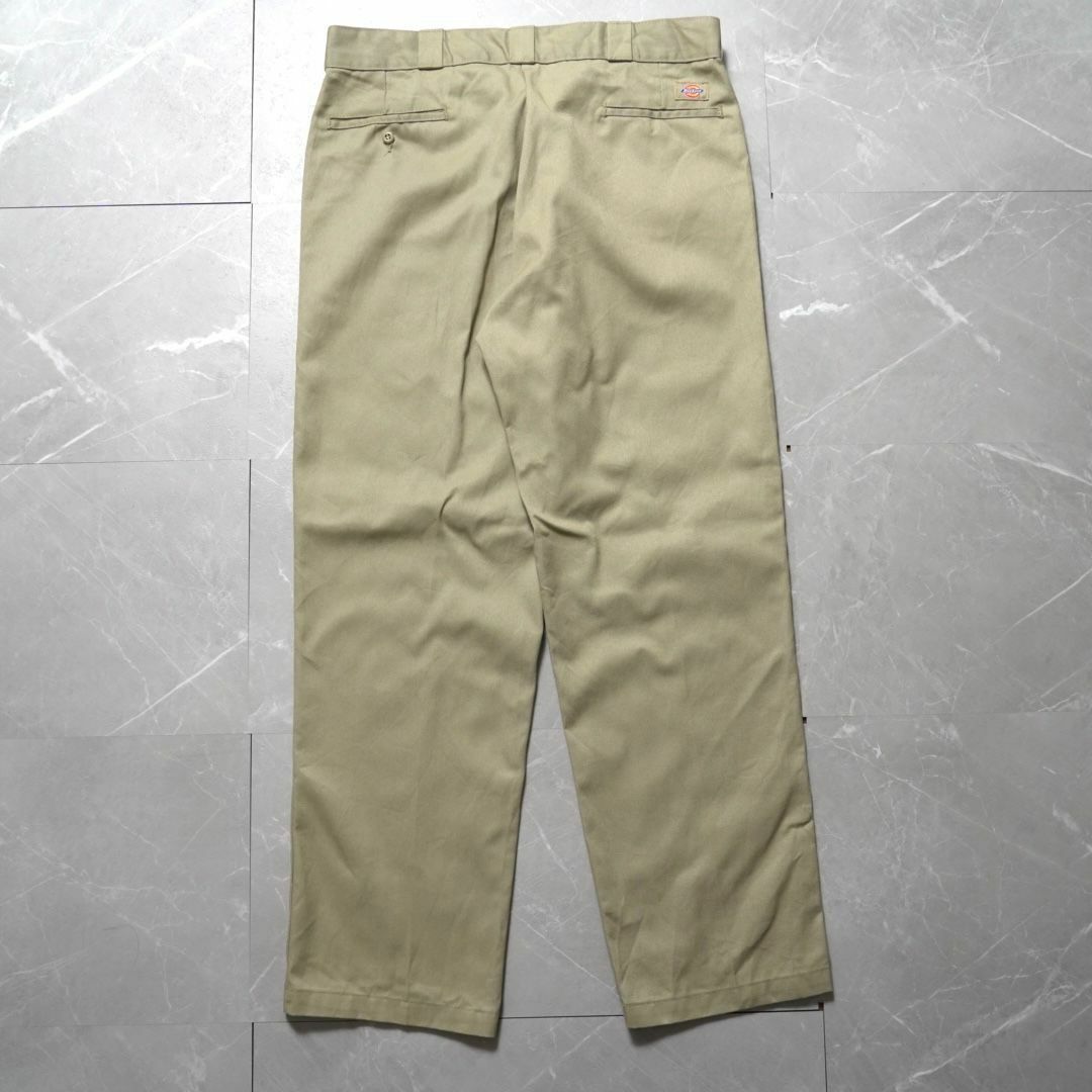 Dickies(ディッキーズ)のDickies W40 L32 ワークパンツ　ディッキーズ　ベージュ メンズのパンツ(ワークパンツ/カーゴパンツ)の商品写真