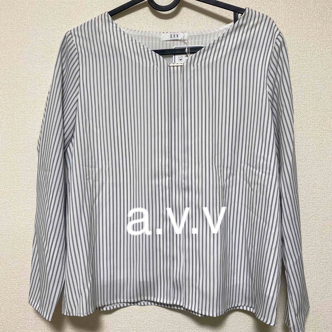 a.v.v(アーヴェヴェ)の新古品 a.v.v 長袖ブラウス レディースのトップス(シャツ/ブラウス(長袖/七分))の商品写真