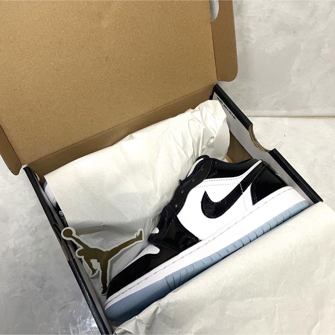 NIKE(ナイキ)のNike GS Air Jordan 1 Low "Concord" 23.0 レディースの靴/シューズ(スニーカー)の商品写真