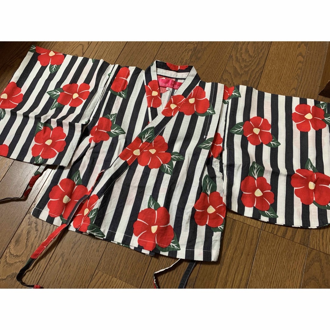 Bee(ビー)のS様専用です。 キッズ/ベビー/マタニティのキッズ服女の子用(90cm~)(甚平/浴衣)の商品写真