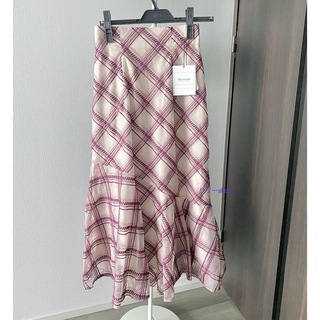マイストラーダ(Mystrada)の新品タグ付♡ マイストラーダ　シアーチェック刺繍スカート　ピンク(ロングスカート)