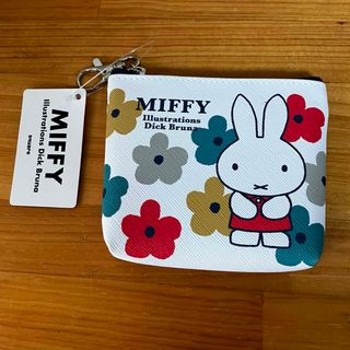 【未使用】Miffy プチポーチ　ミッフィー (ポーチ)