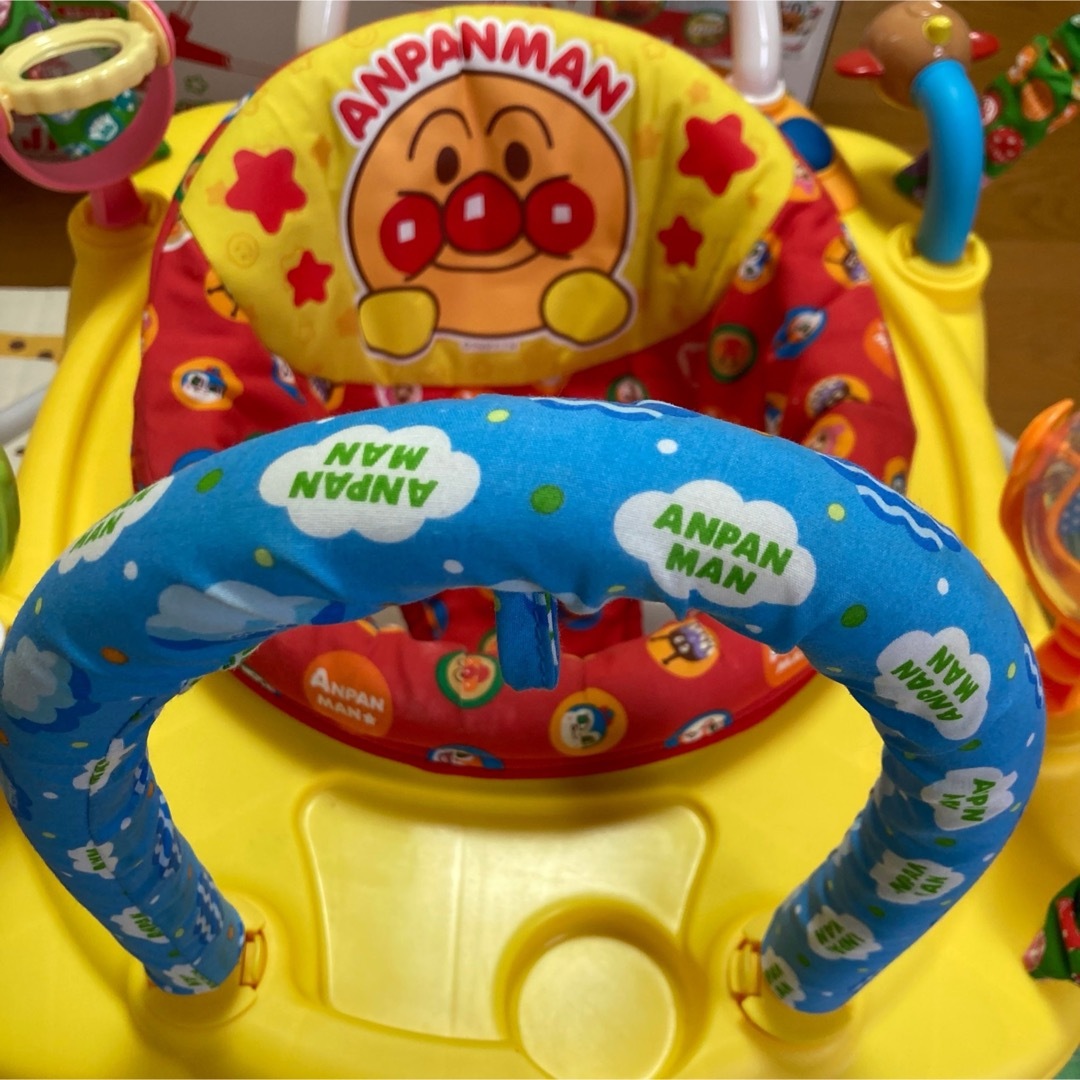 元気いっぱい！アンパンマン ベビージャンパー(1セット) キッズ/ベビー/マタニティのおもちゃ(ベビージム)の商品写真