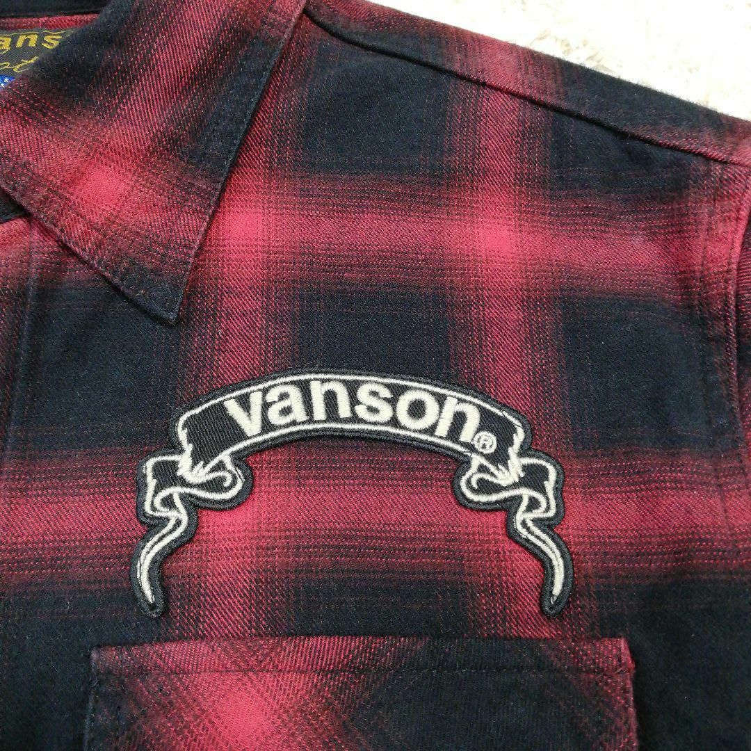 VANSON(バンソン)のVANSON　バンソン　ネルシャツ　長袖シャツ　ファイアスカル　刺繍　ワッペン メンズのトップス(シャツ)の商品写真