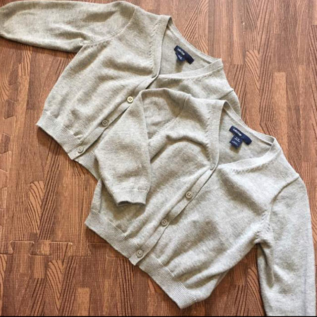 babyGAP(ベビーギャップ)の70 カーディガン キッズ/ベビー/マタニティのベビー服(~85cm)(カーディガン/ボレロ)の商品写真